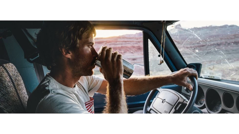 Yeti Rambler 20 Oz Tumbler With Magslider Lid - Image 10